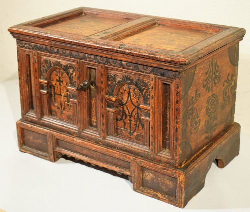 Objects of Vertu  - Miniature chest- Jewelry box 18th century